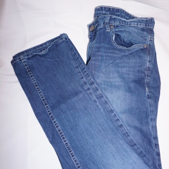 Calvin Klein Slim Strait Jeans - Picture 5 of 6